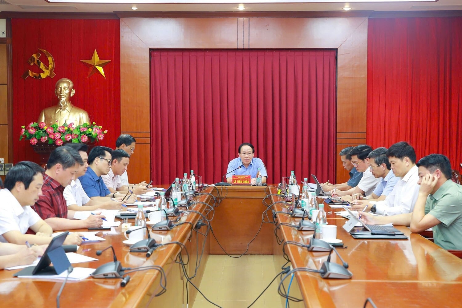 hai-phong-2-cap.jpg