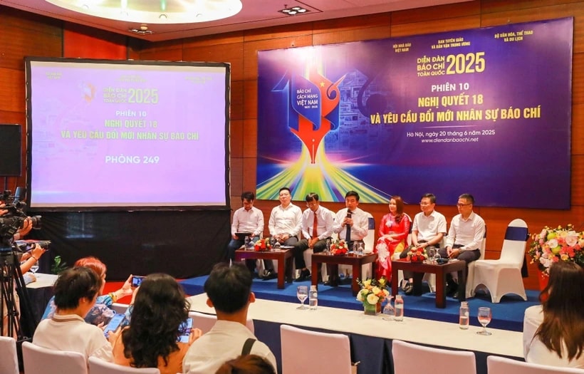 Phiên thảo luận 10 với chủ đề 