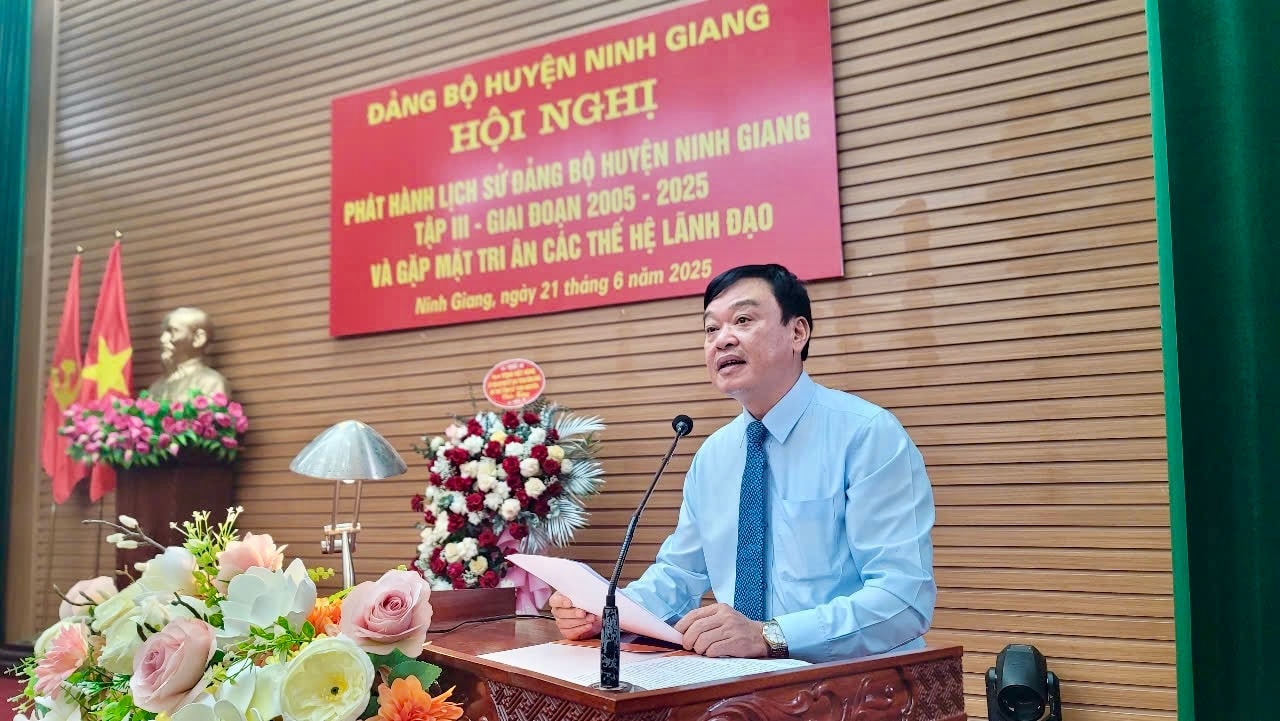 pham-van-khanh.jpg