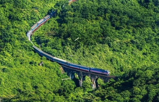 Vietnam’s North-South railway has been named as one of the world's most incredible train journeys in 2025 by Lonely Planet. (Photo courtesy of Traravico)
