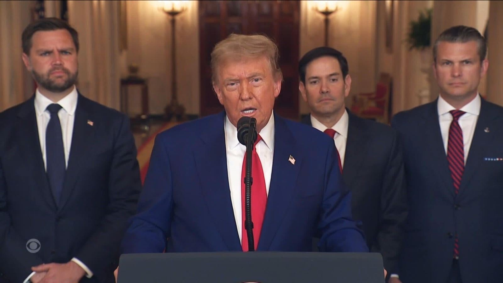 tong-thong-my-donald-trump-phat-bieu-tai-nha-trang-ve-chien-dich-khong-kich-iran-ngay-21-6-2025.jpg