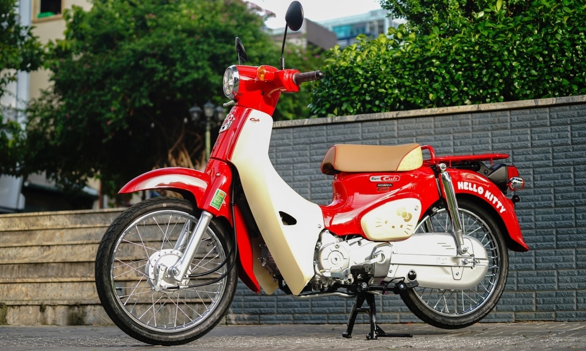 hoda-super-cub.jpg