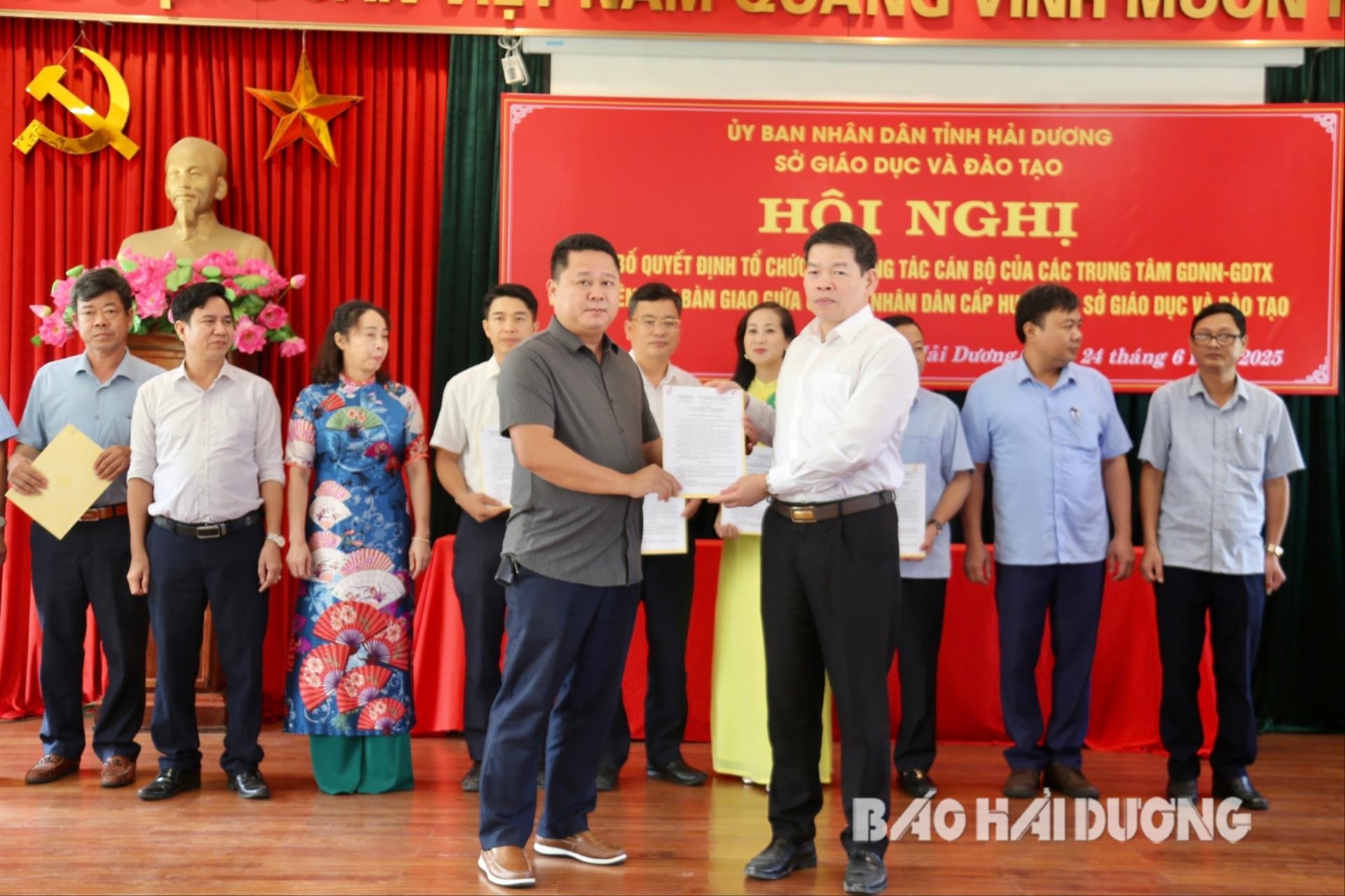 to-chuc-lai-giao-duc-thuong-xuyen(1).jpg
