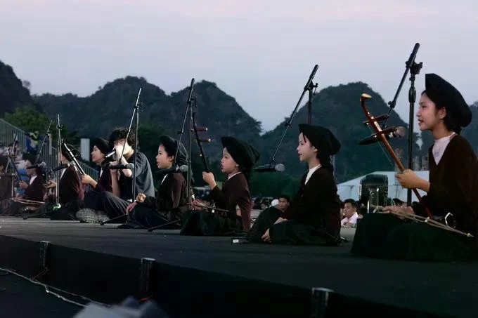 Xam singing performance at Forestival 2025 (Photo: sggp.org)