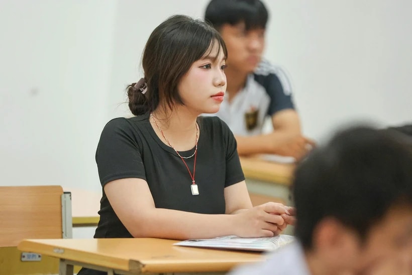 Thí sinh dự thi Tốt nghiệp Trung học phổ thông năm 2025. (Ảnh: Hoài Nam/Vietnam+)