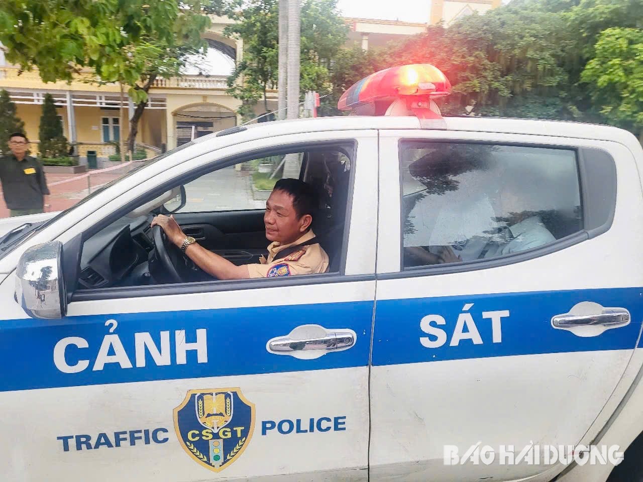 canh-sat-giao-thong.jpg