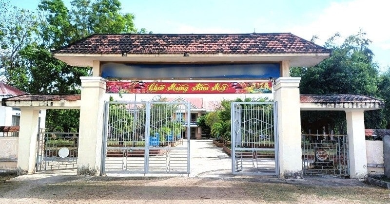 ky-luat-hieu-truong.jpg