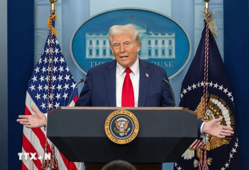 Tổng thống Mỹ Donald Trump phát biểu tại Nhà Trắng. (Ảnh: THX/TTXVN)