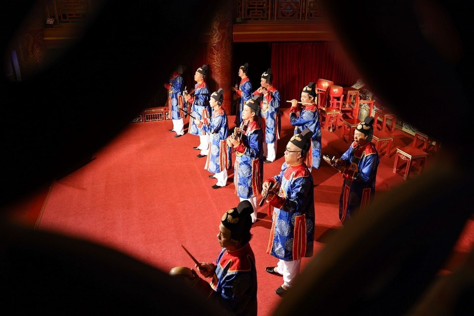 Beyond their musical function, each instrument in the Nha Nhac orchestra is a work of art, reflecting the rich aesthetic heritage of the Nguyen dynasty (1802-1945). (Photo: VNA)