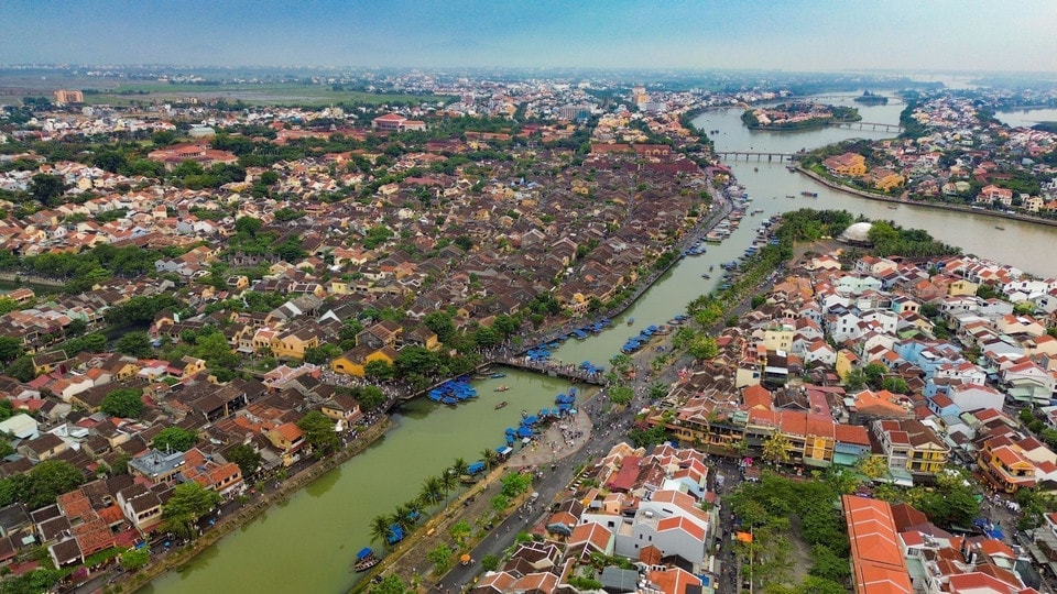 The gentle pace of life remains Hoi An’s most precious offering, inviting visitors into a world of calm and authenticity. (Photo: Thanh Tung - VNA)