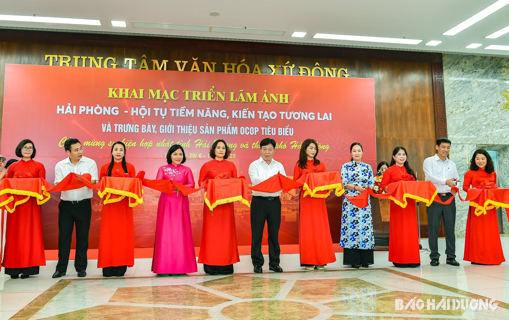 trien-lam-1.jpg