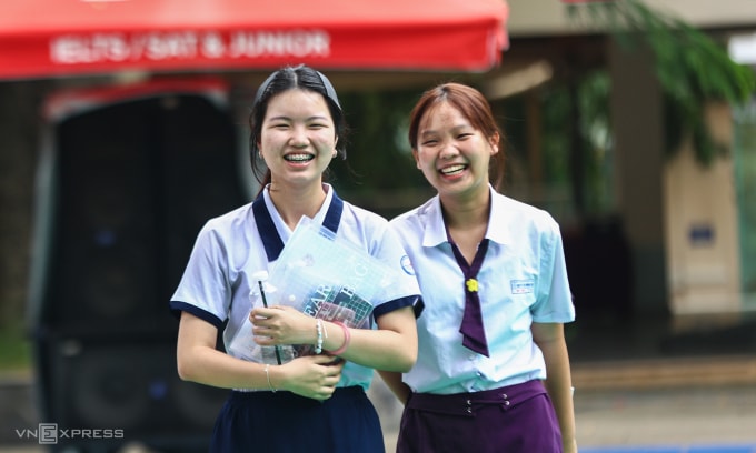 Thí sinh TP HCM thi tốt nghiệp THPT 2025. Ảnh: Quỳnh Trần
