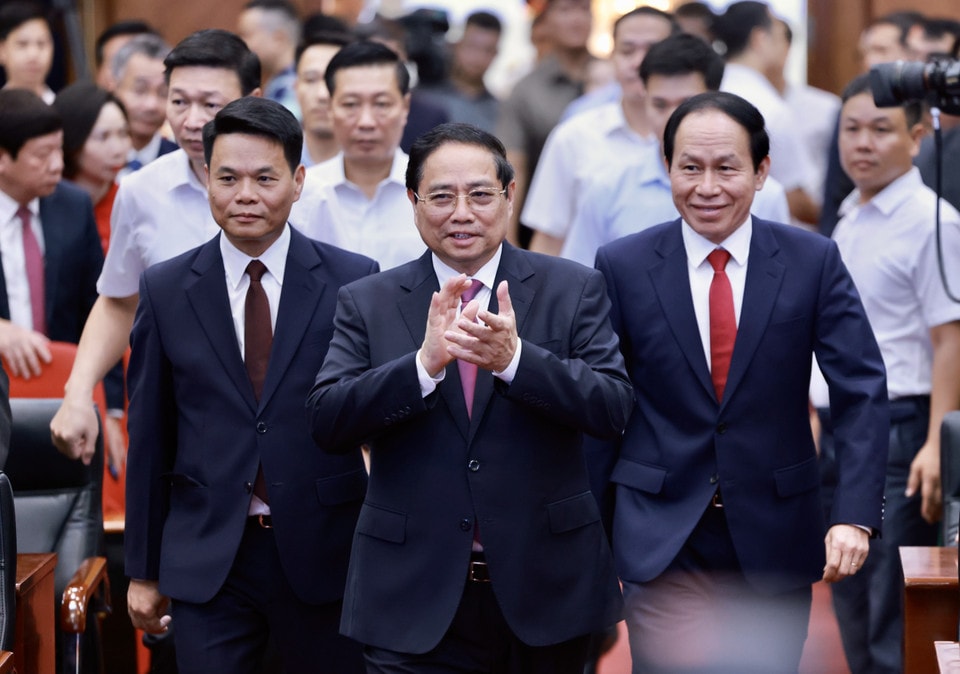 Prime Minister Pham Minh Chinh attends the ceremony to announce Party resolutions on administrative unit merger in Hai Phong. (Photo: VNA)