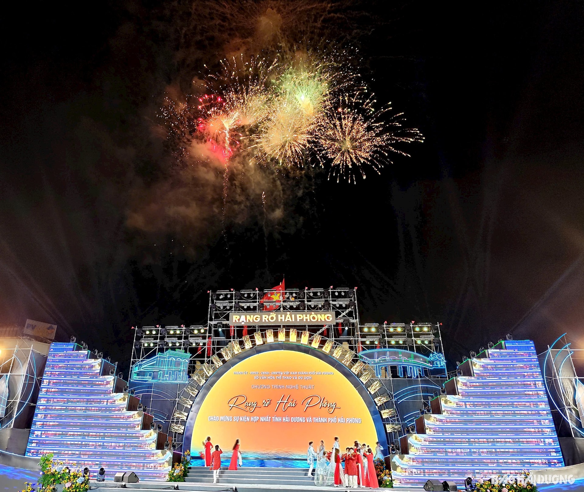 floats-hai-phong.jpg