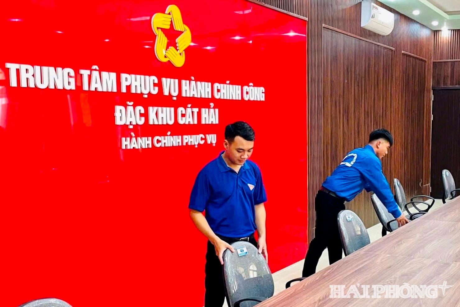 ao-xanh-tinh-nguyen.jpg