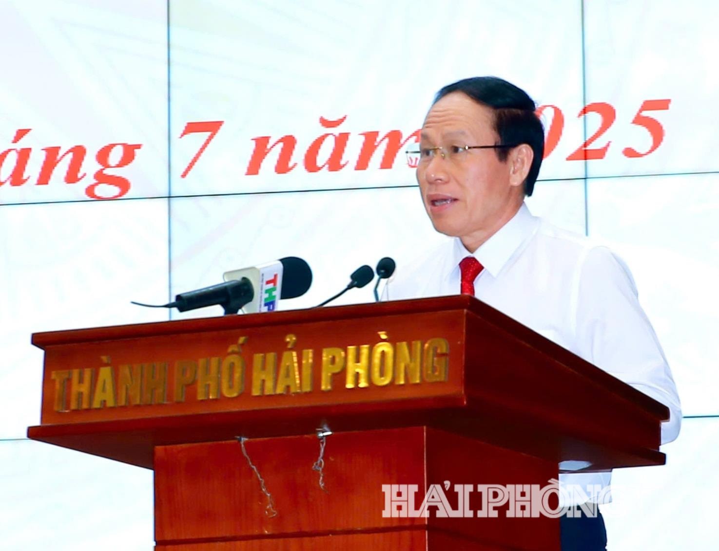 bi-thu-thanh-uy(1).jpg