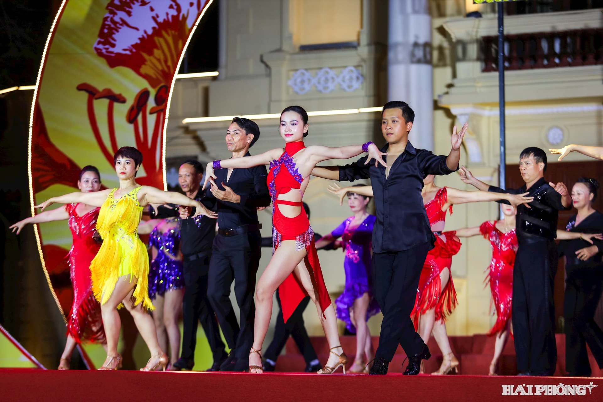 khieu-vu-the-thao-9.jpg