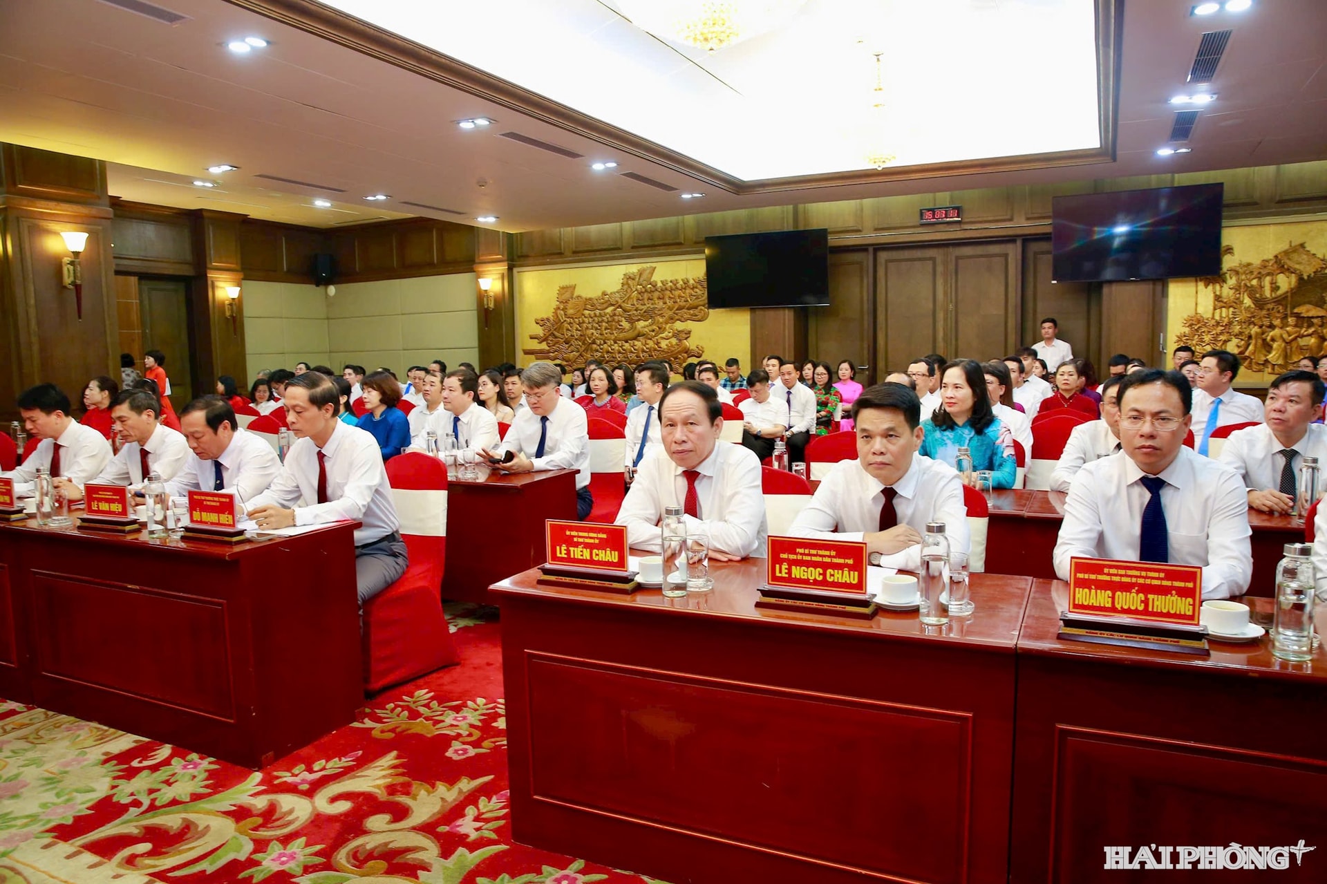 gen-h-thanh-lap-dang-bo.jpg
