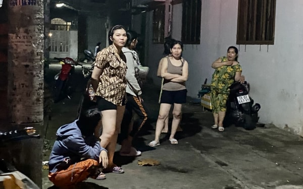 Cháy căn hộ chung cư Độc Lập, ít nhất 8 người chết -0