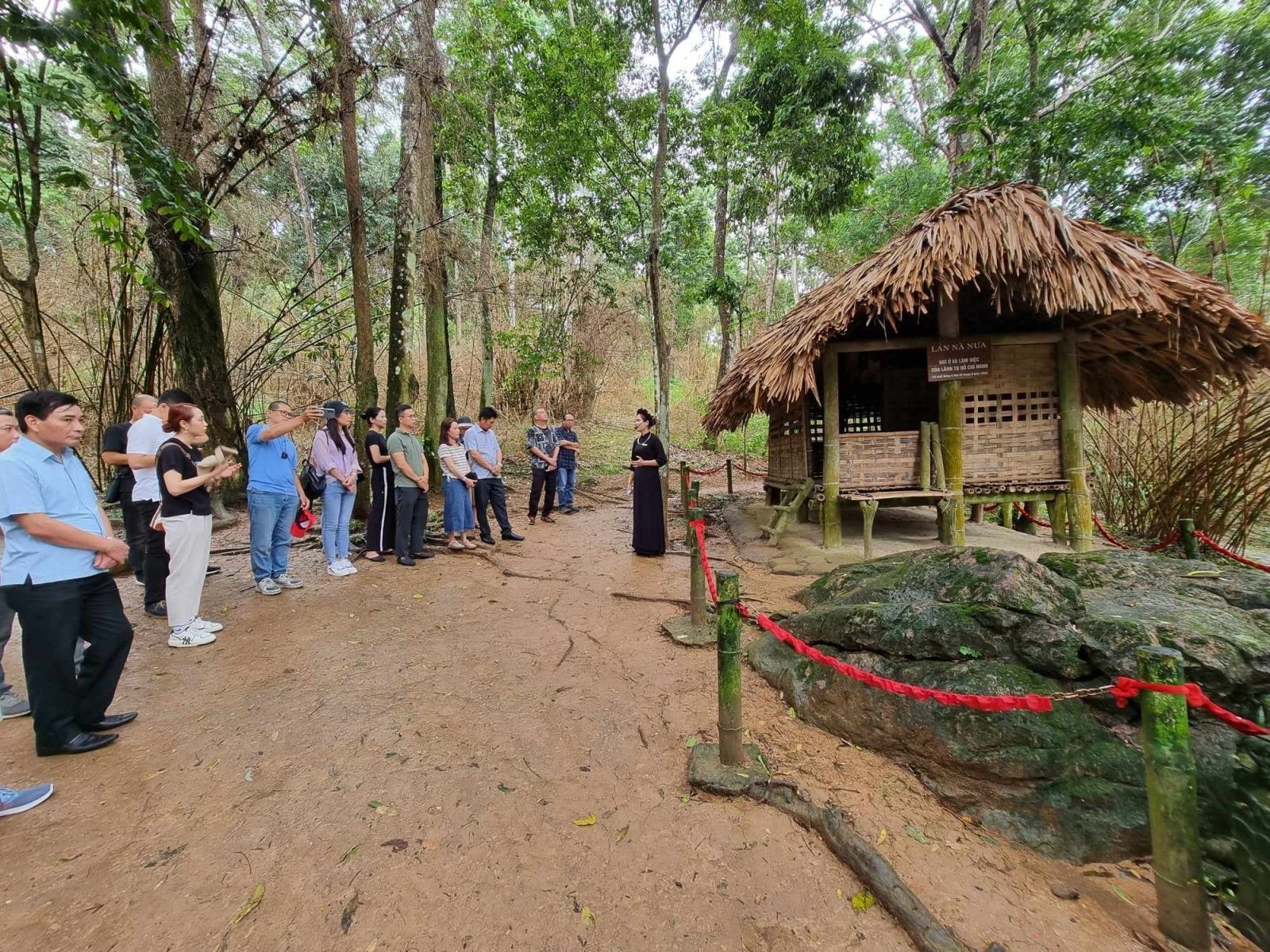 tuyen-quang-na-nua.jpg