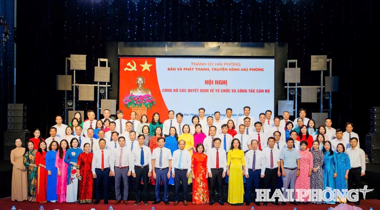 gen-n-z6787496940835_2ef9a6363189de08cbb9ccb71ec7a362.jpg