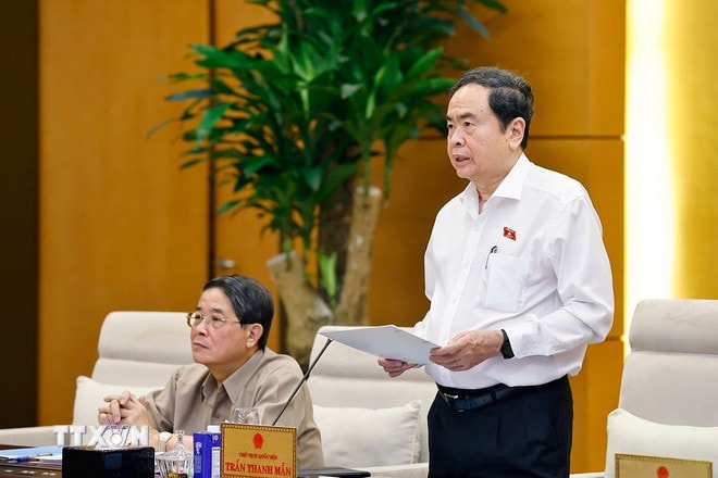 ttxvn-1007-uy-ban-thuong-vu-quoc-hoi-7.jpg