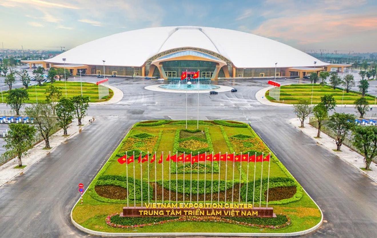 trien-lam-quoc-khanh-1.jpg