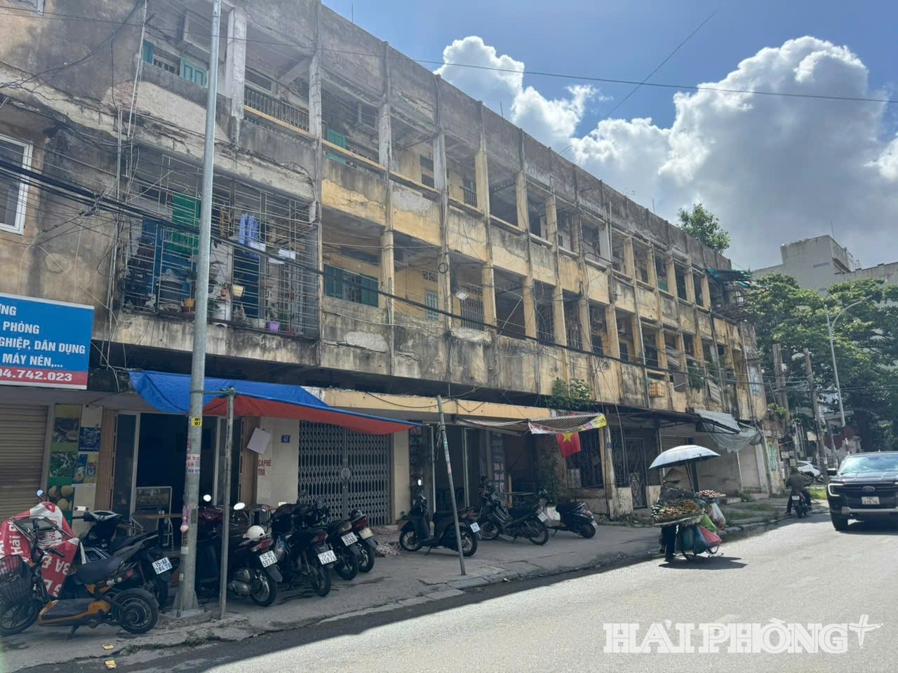 cau-nguyen-trai.jpg