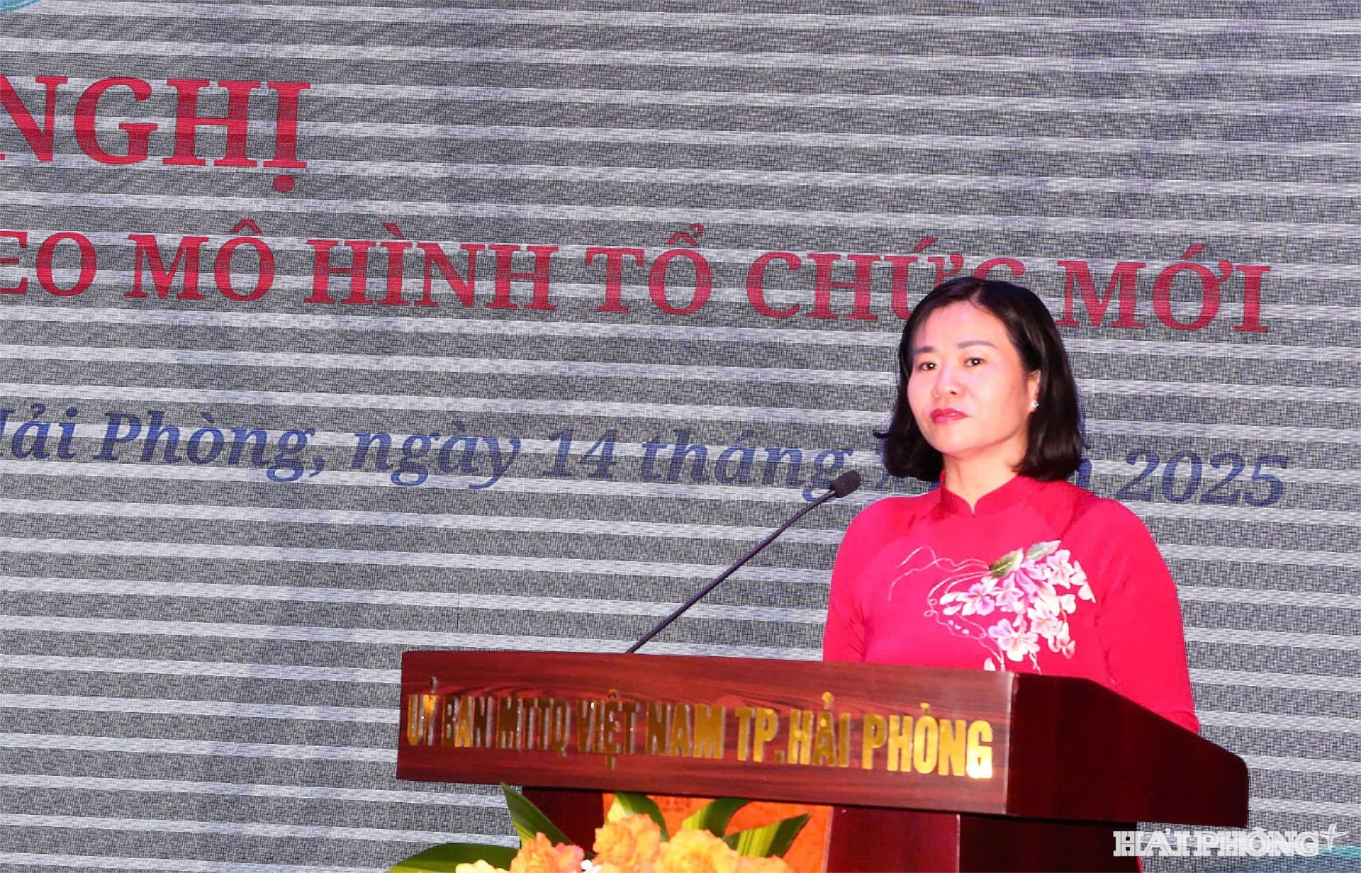 gen-h-ba-tuyn-phat-bieu(3).jpg