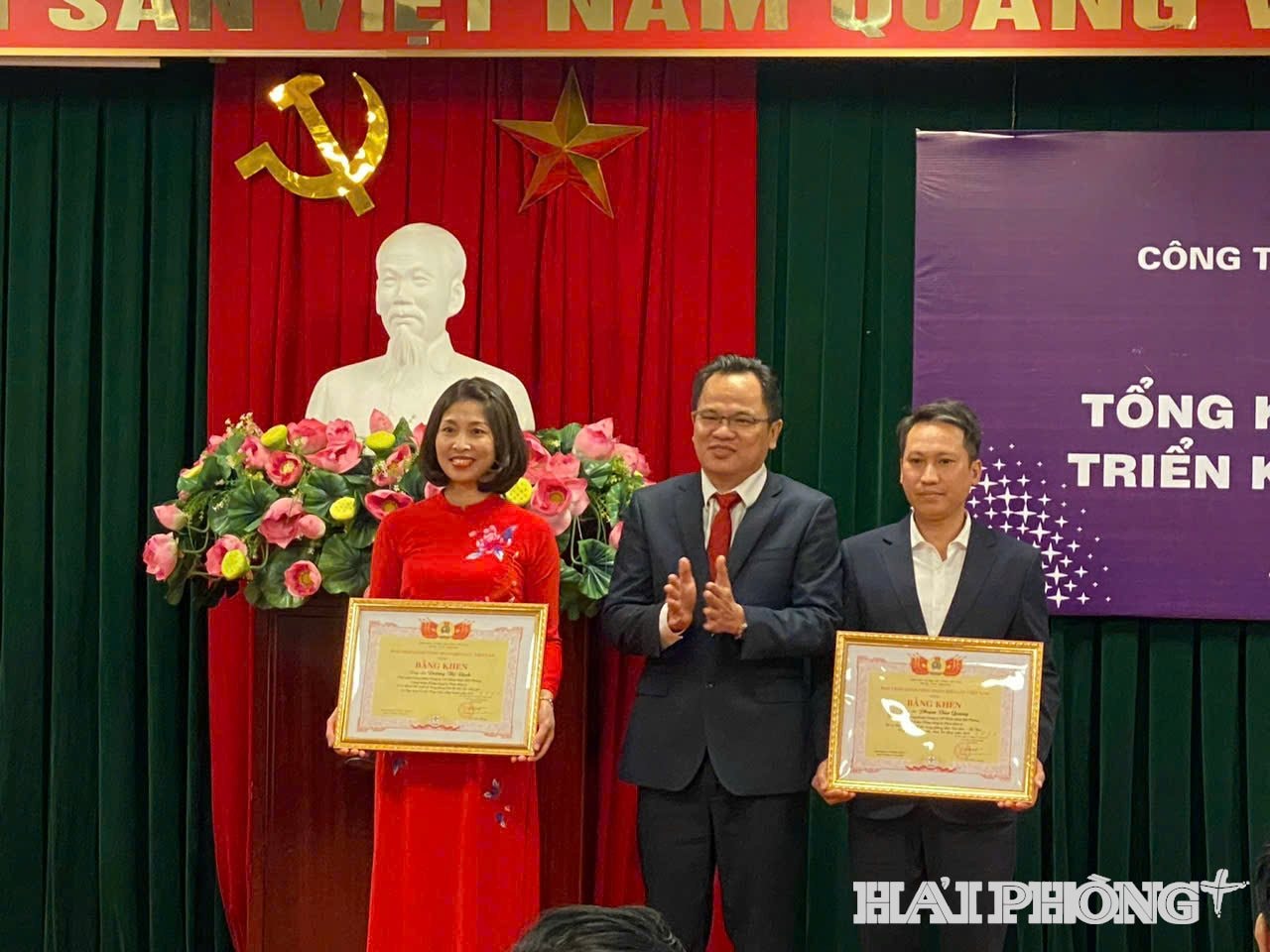 guong-anh-quang(1).jpg
