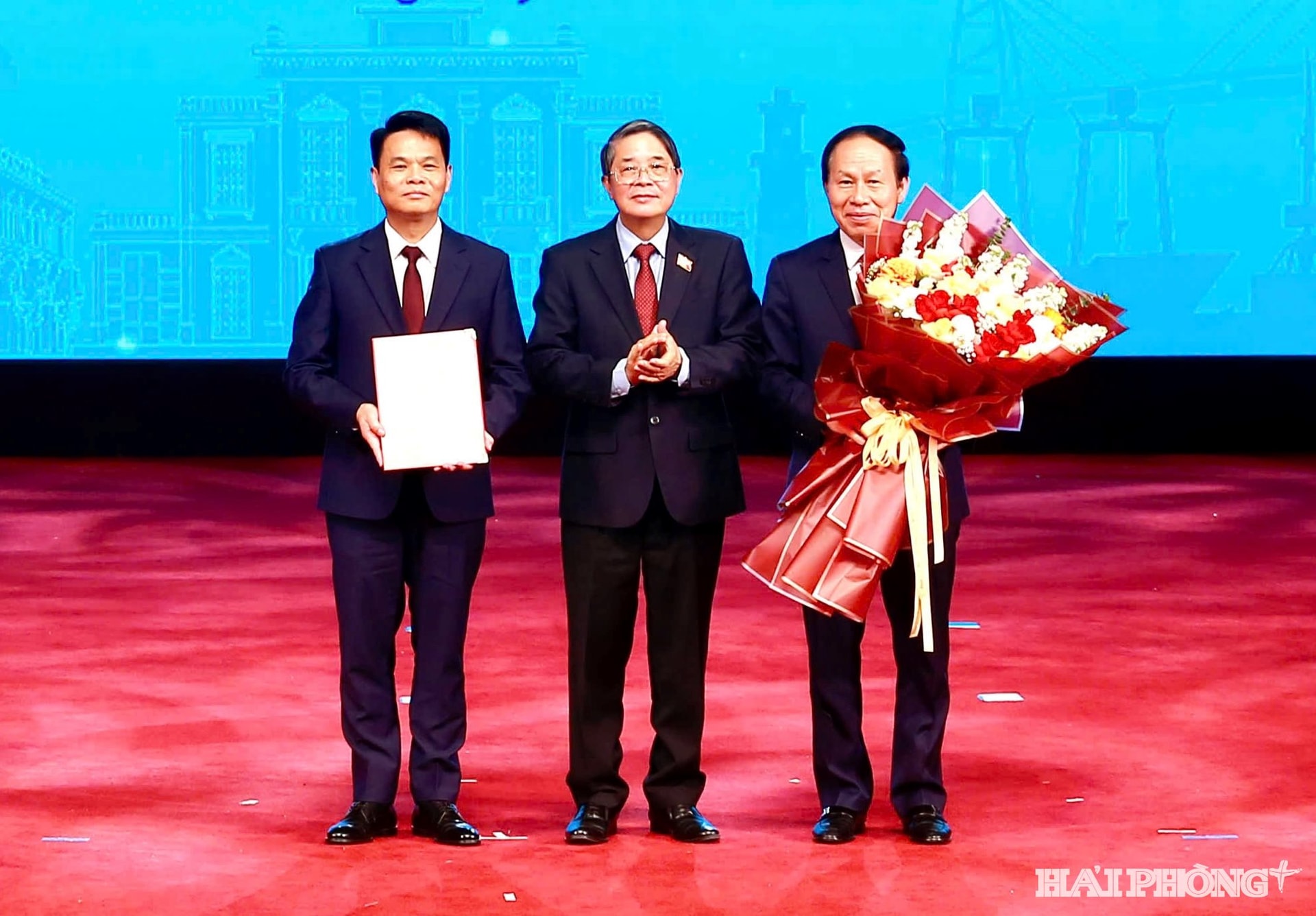 hoi-nghi-1.jpg