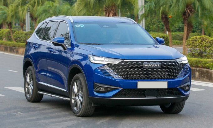 Haval H6 trên đường phố Hà Nội. Ảnh: Lương Dũng