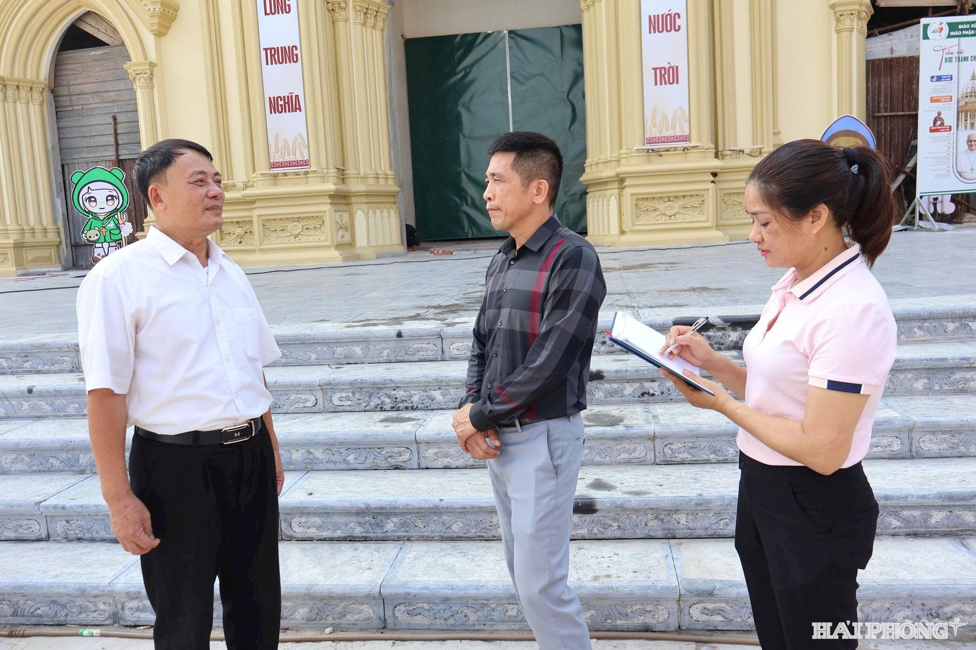 lang-nghe.jpg