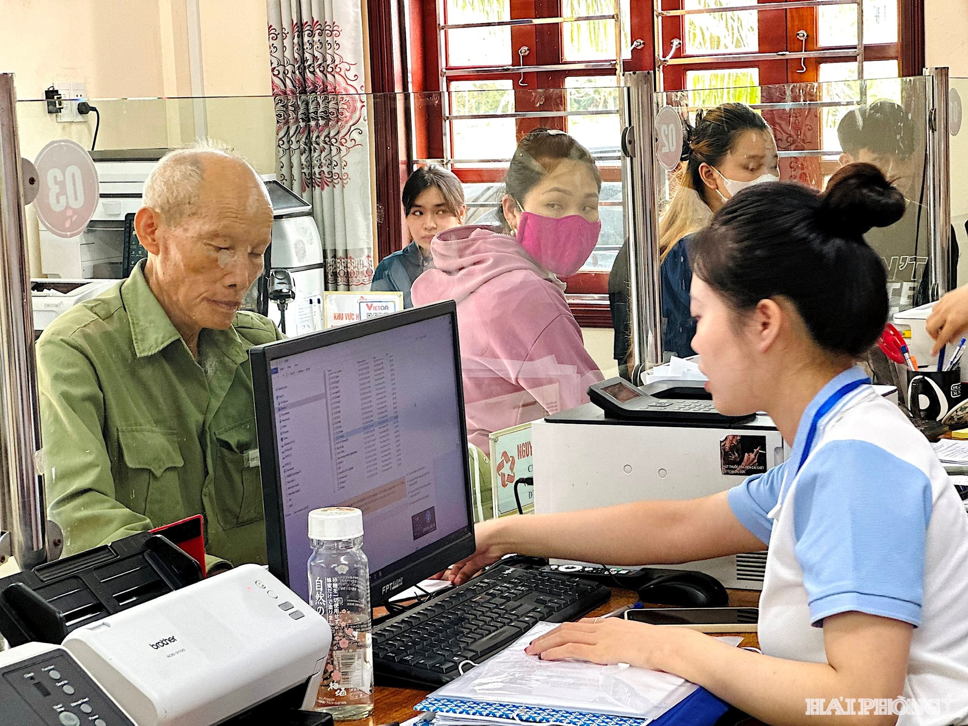 ai-quoc.jpg