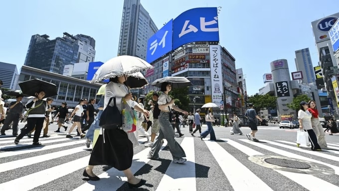 Một góc phố Shibuya ở thủ đô Tokyo, Nhật Bản hồi tháng 6. Ảnh: Anadolu Agency