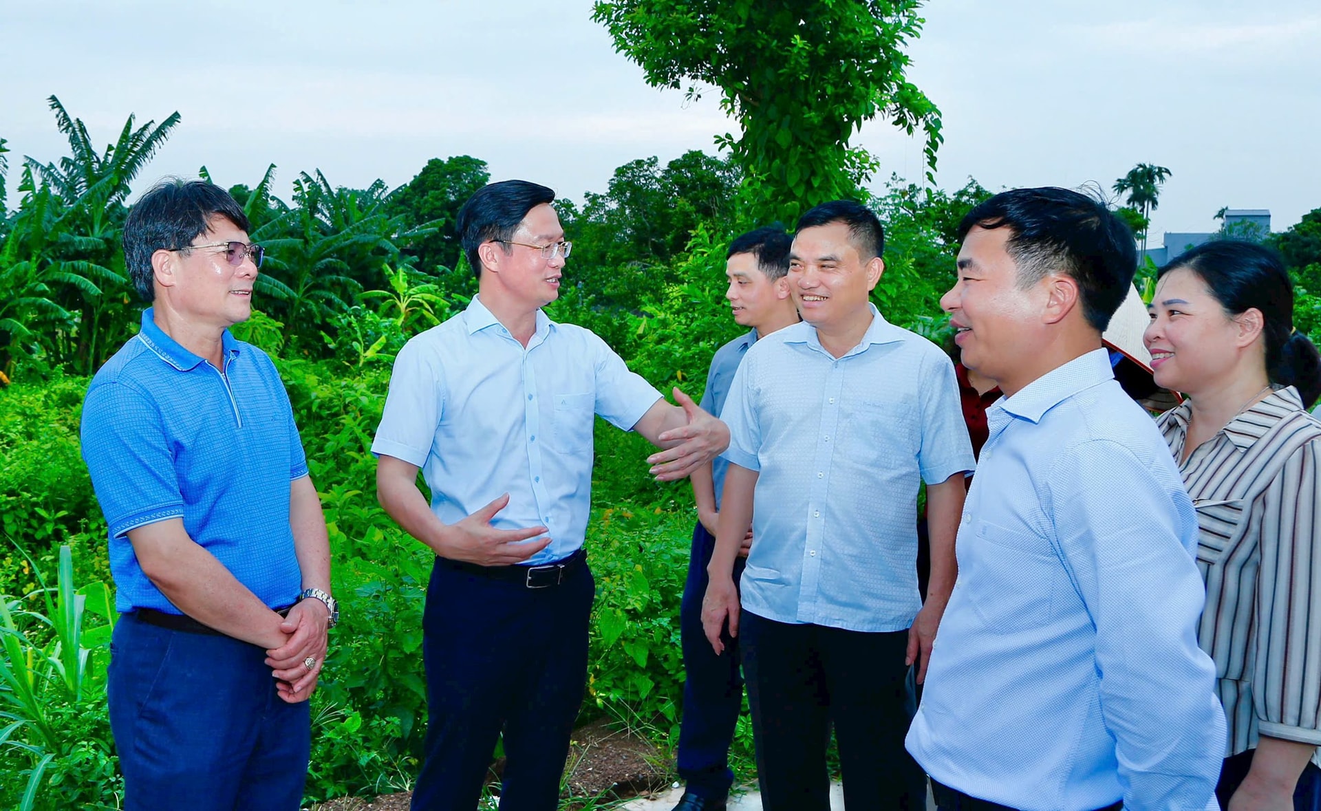 ดงชีพัมวันลาบอาเฟ5a5272723c200b234c36b31345c1b.jpg