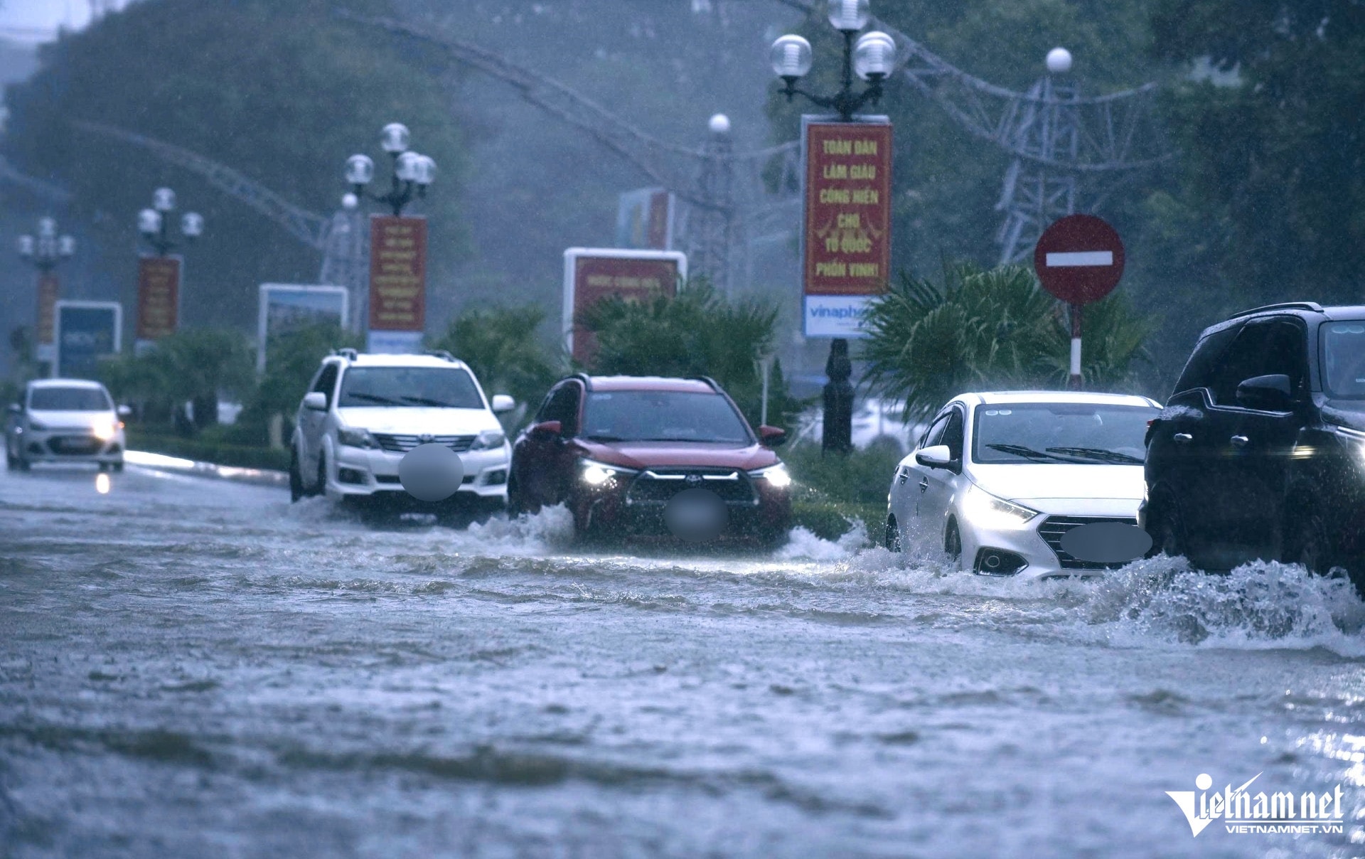W-a1Mưa lớn kéo dài, nhiều nơi ở Thanh Hóa.jpg