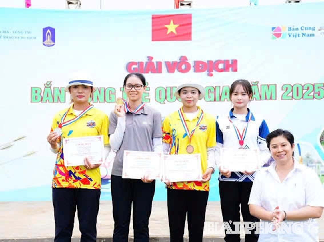 ban-cung(1).jpg