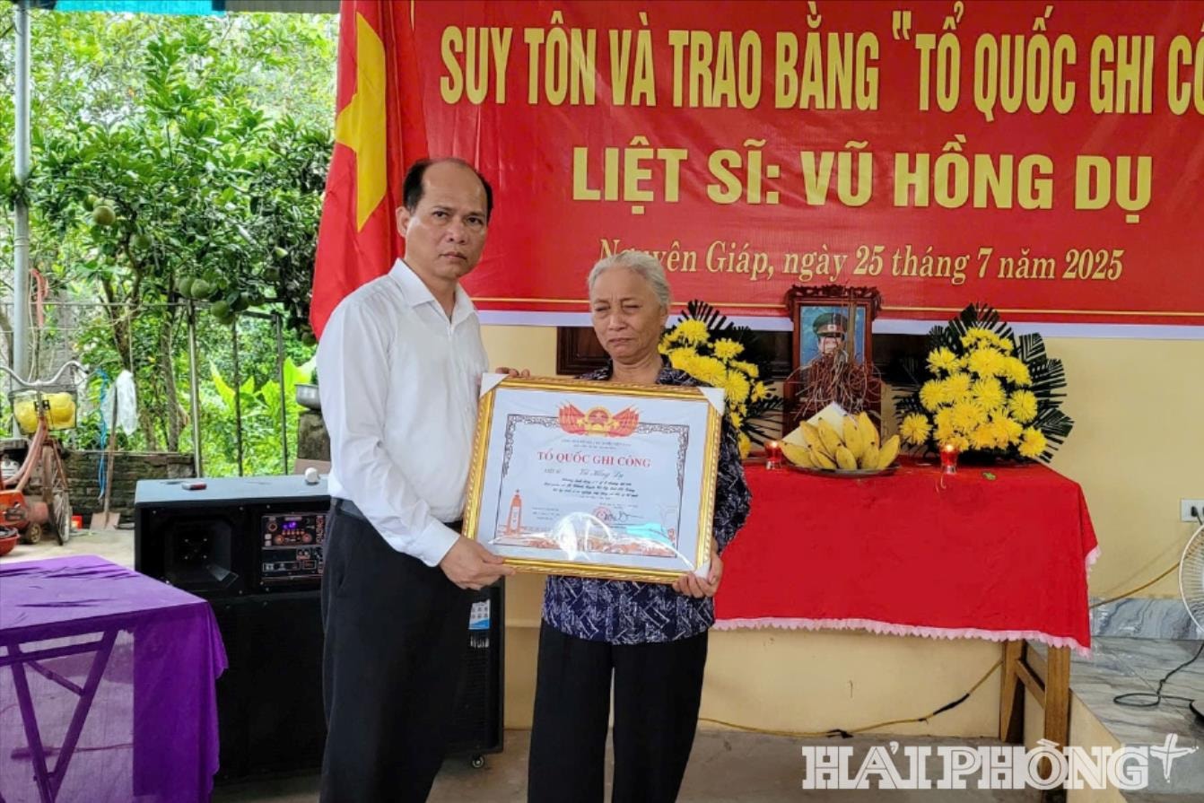 nguyen-giap(1).jpg
