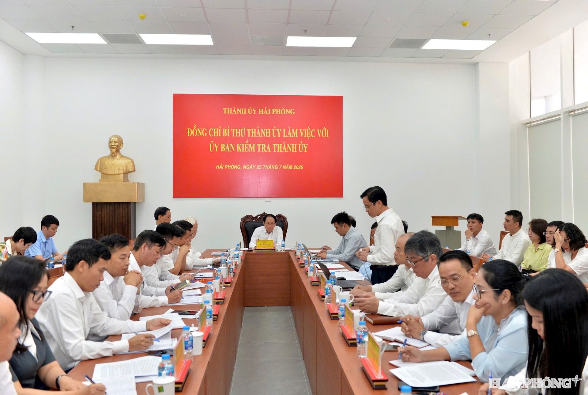 quang-canh-2.jpg