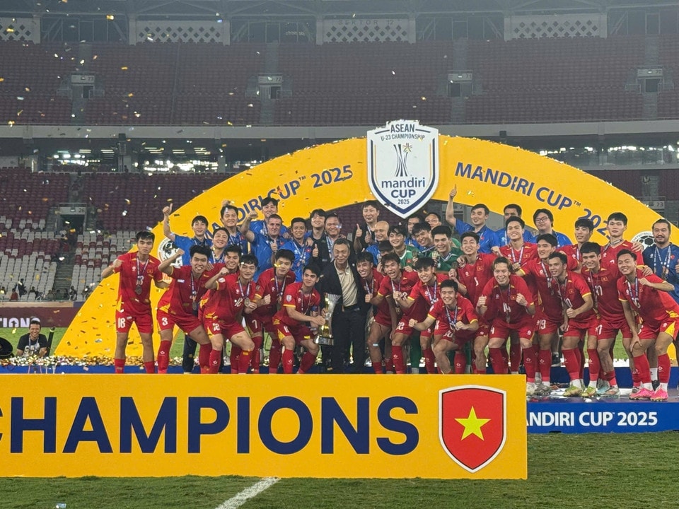 Vietnam become the first team to win three consecutive U23 ASEAN titles. (Photo: VFF/VNA)