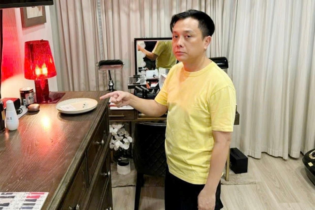 Nhà thiết kế Nguyễn Công Trí lúc bị bắt. Ảnh: Công an TP Hồ Chí Minh