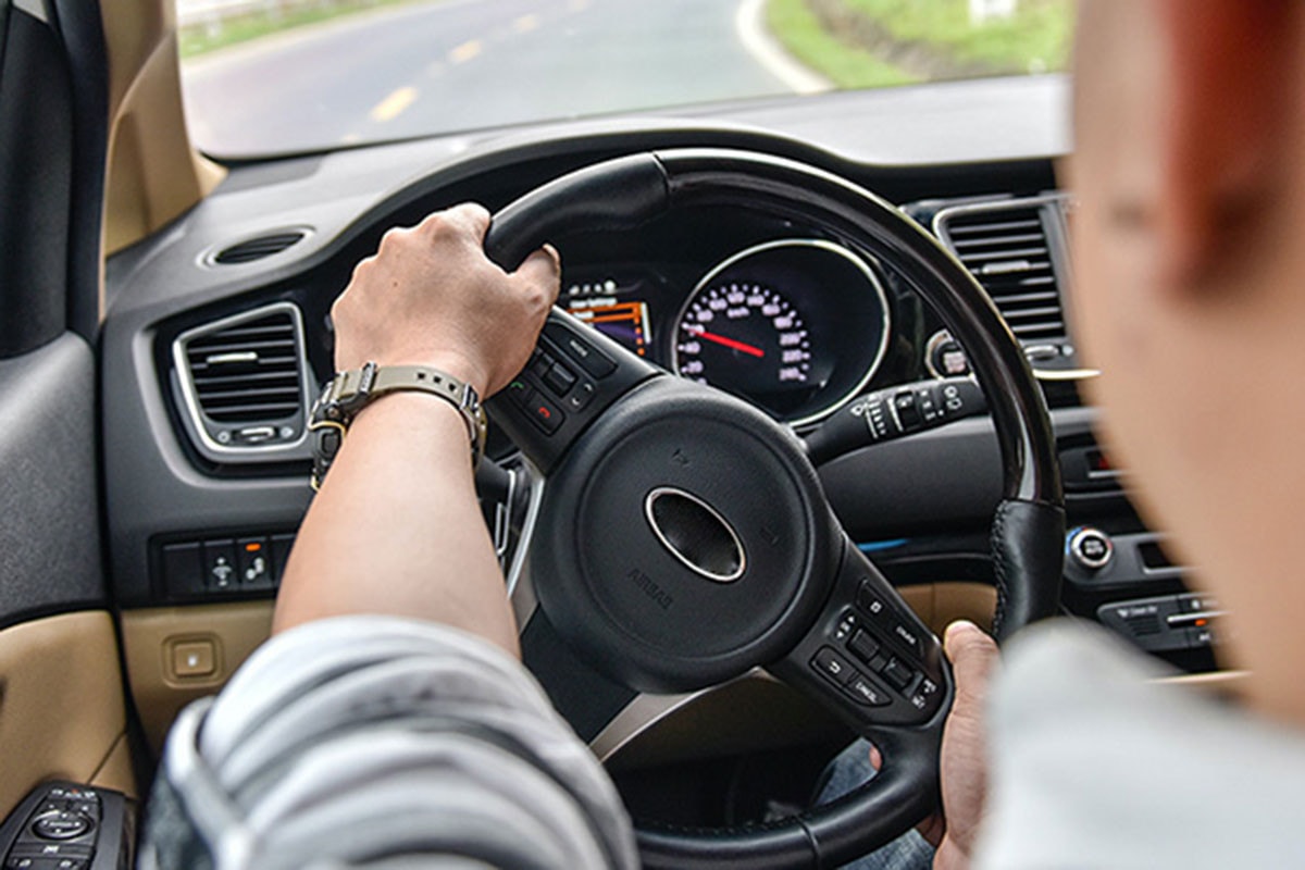 giam xoc hong tao rung dong len vo lang.jpg