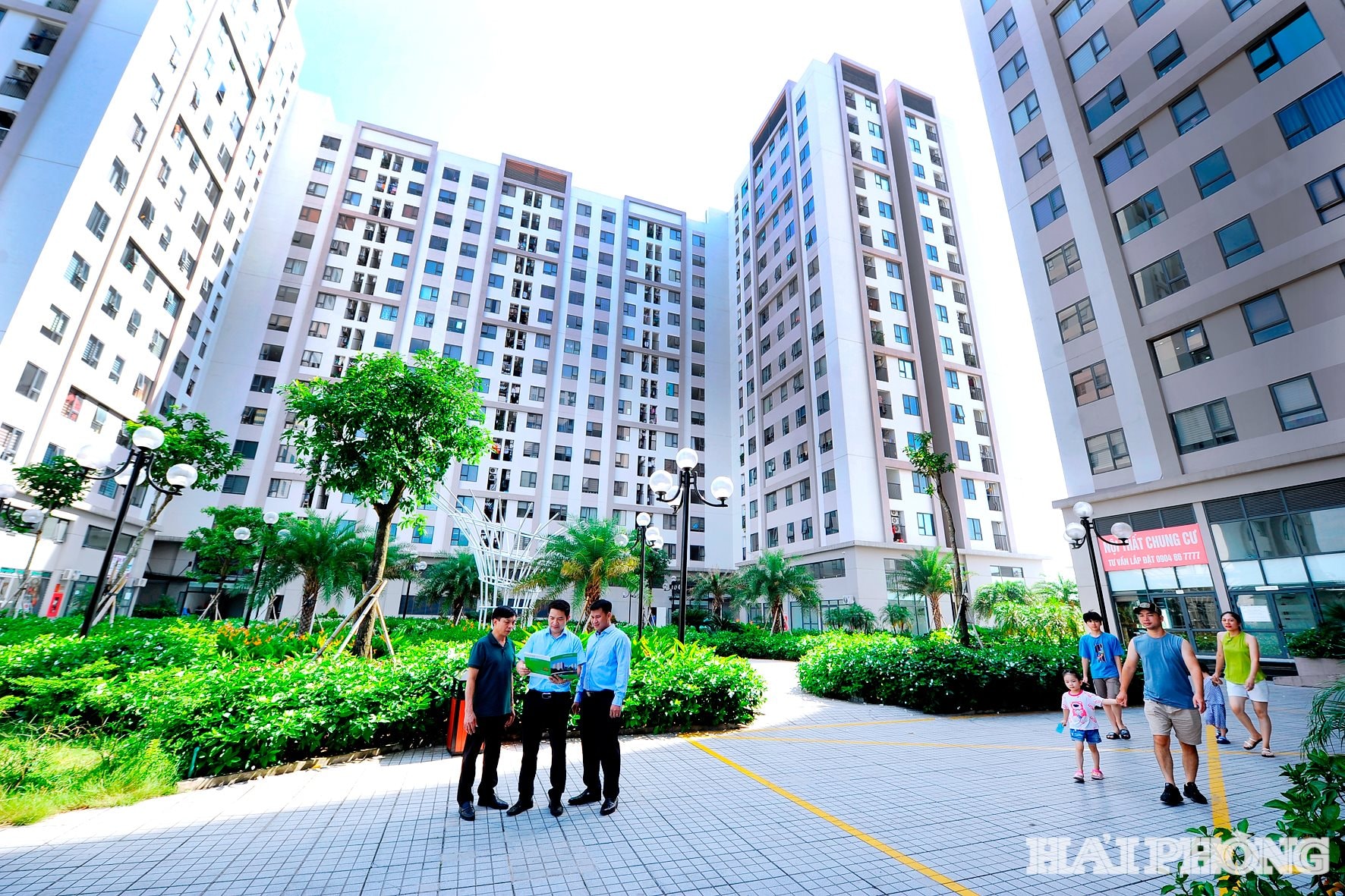 bach-dang-lake-view-phan-loai-rac.jpg