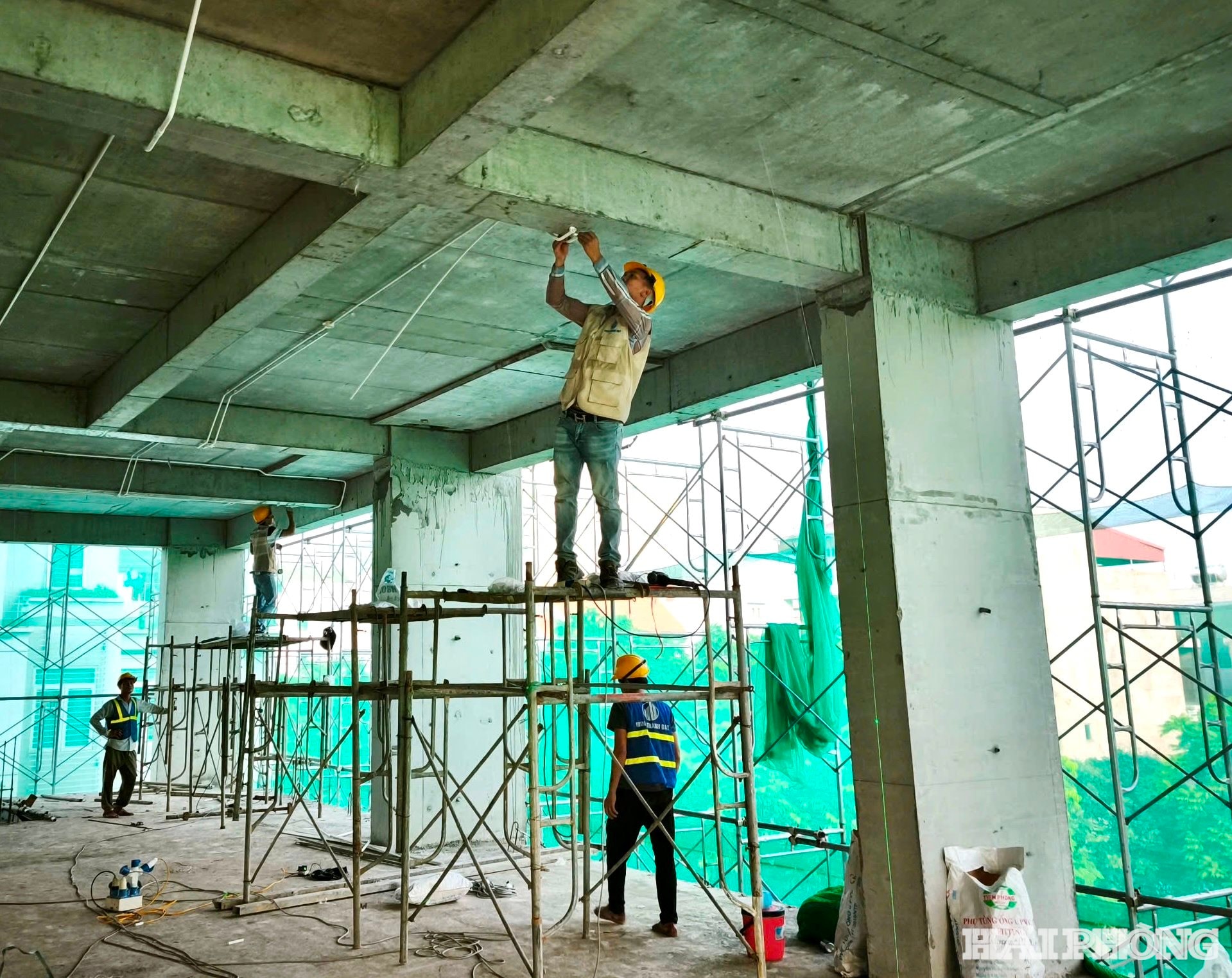 Dự án chung cư Tạ Quang Bửu đang thi công đến tầng 11, tiến độ giải ngân đến tháng 7 ước đạt hơn 74% vốn cấp của năm 2025.