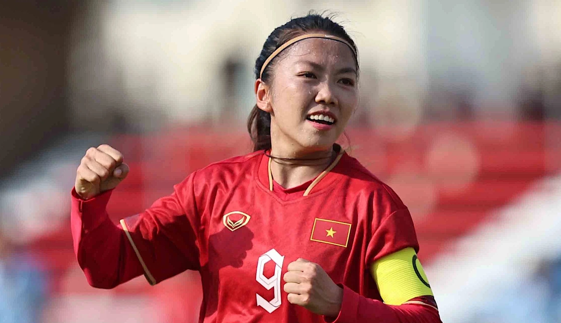 Huỳnh Như là niềm hy vọng của đội tuyển nữ Việt Nam.