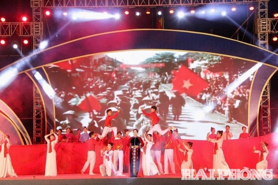 hoi-thi-tuyen-truyen-2.jpg