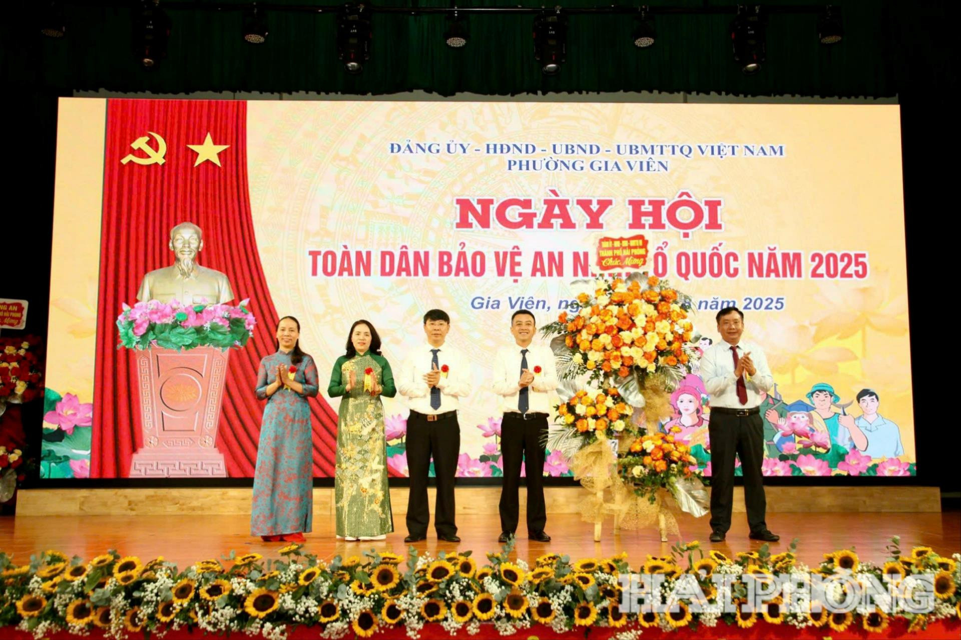 ngay-hoi-1(1).jpg