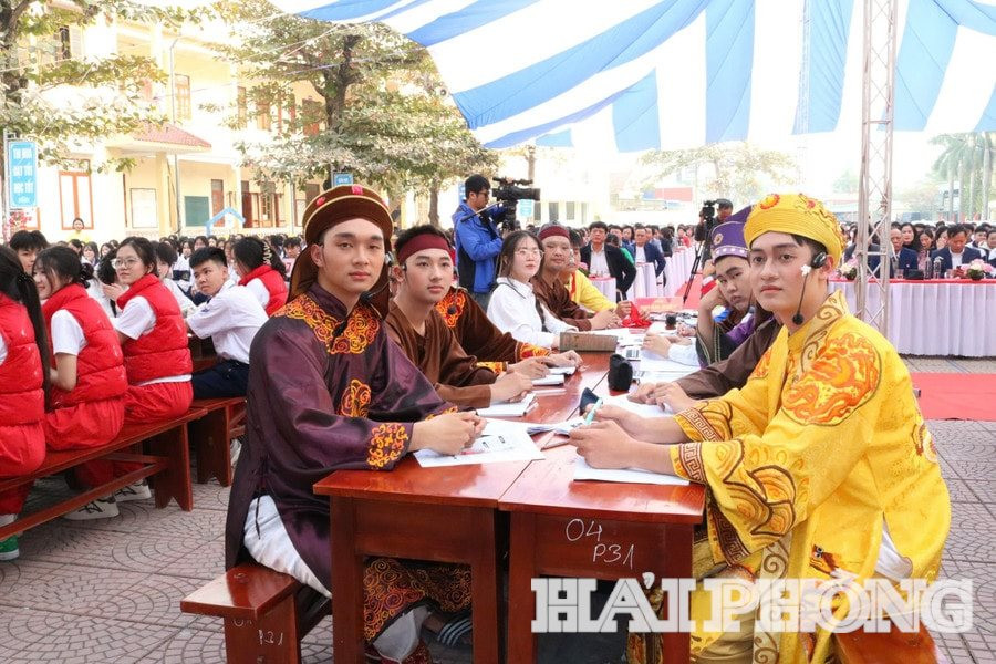 giao-duc-dia-phuong-3.jpg