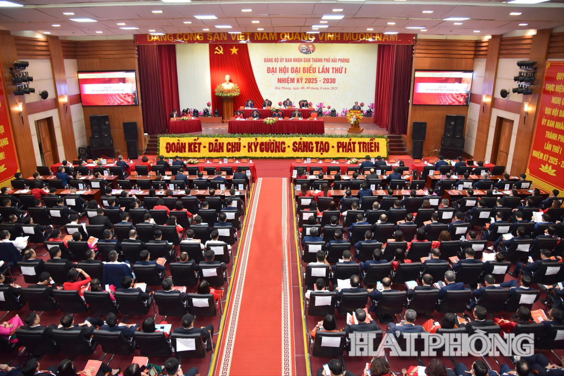 phien-tru-bi-dang-uy-ubnd11(1).jpg